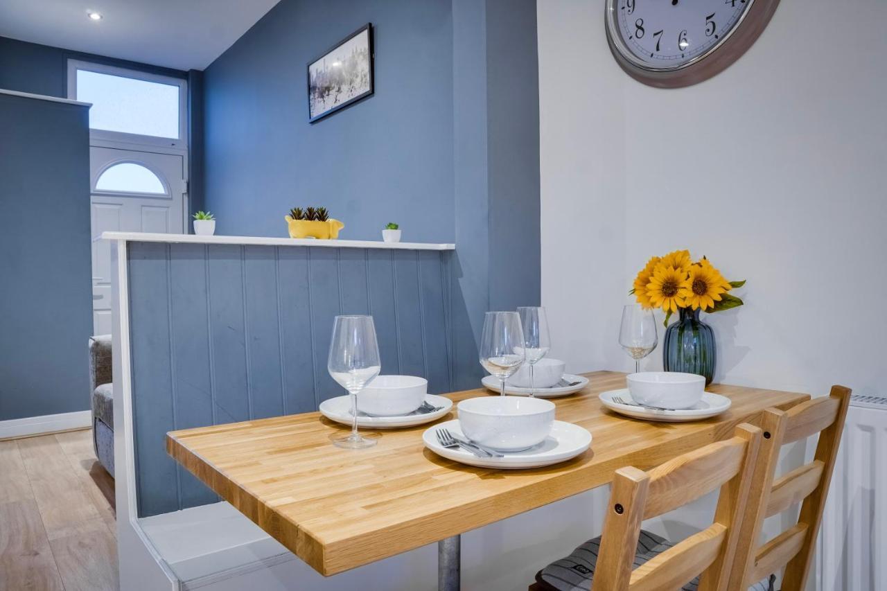 Birkenhead - 2 Bedroom House Εξωτερικό φωτογραφία