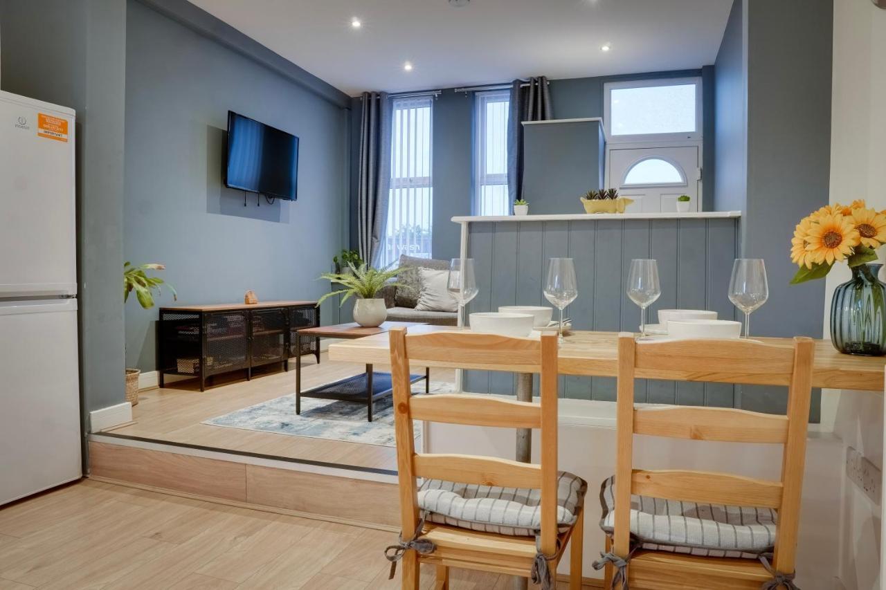 Birkenhead - 2 Bedroom House Εξωτερικό φωτογραφία