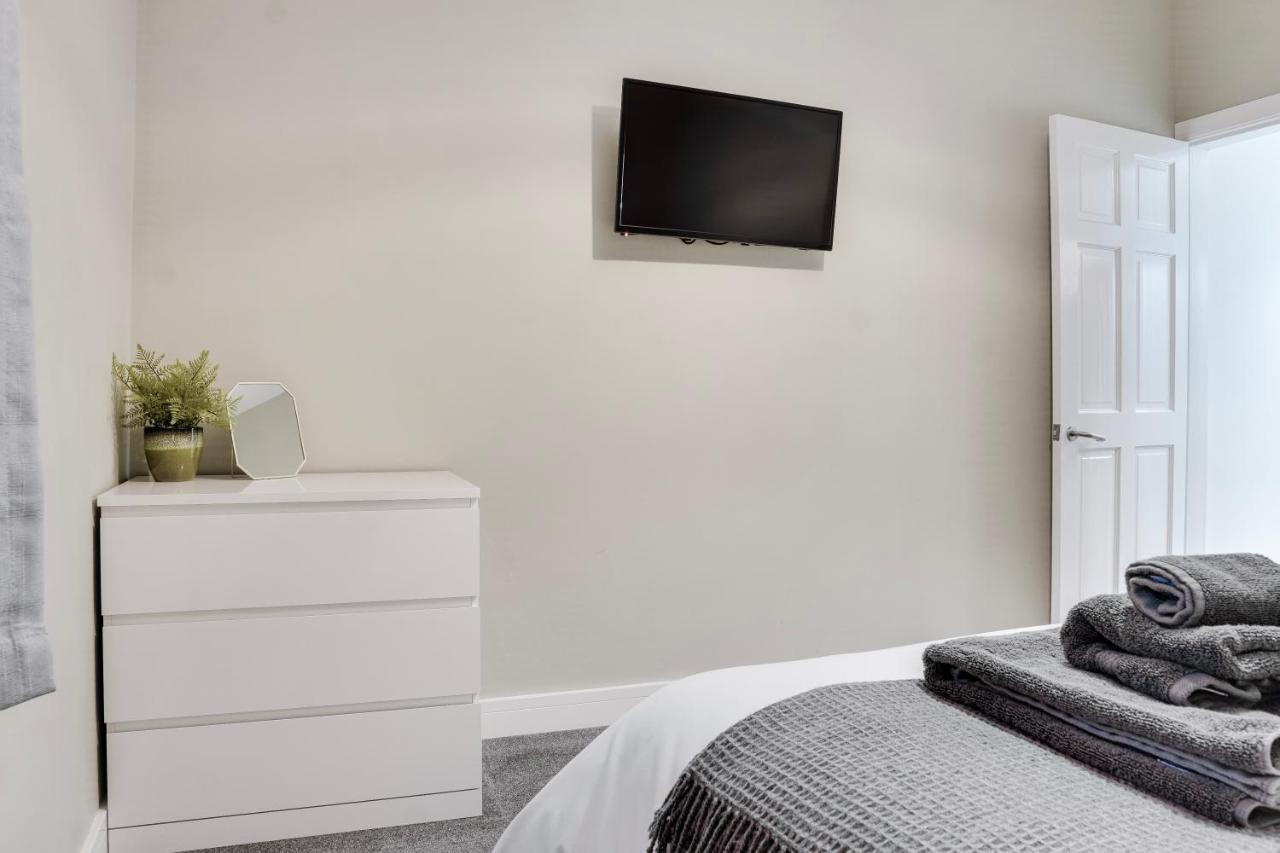Birkenhead - 2 Bedroom House Εξωτερικό φωτογραφία