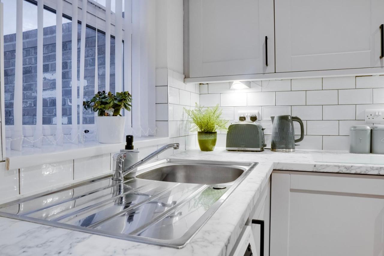 Birkenhead - 2 Bedroom House Εξωτερικό φωτογραφία